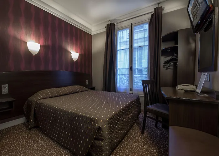 Hotel Victor Massé